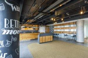 P.J. Oudweg 4 in Almere